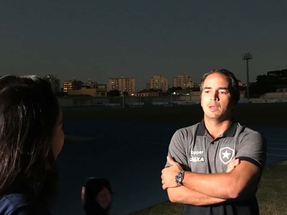 Médico do Botafogo explica rotina dos jogadores durante confinamento