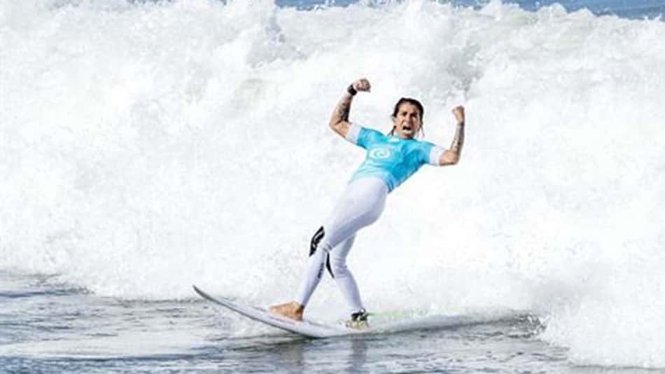 Duas brasileiras seguem na disputa do título na etapa feminina de Bali