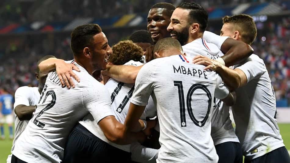 Uma das favoritas, França pode ter juventude como um obstáculo