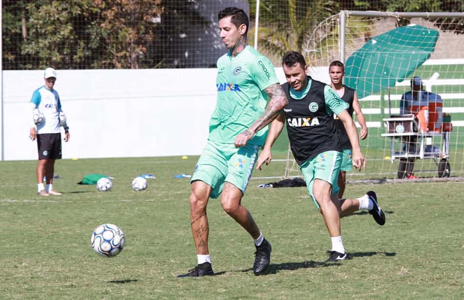 Para seguir sem derrotas, Victor Ramos almeja triunfo sobre o CRB