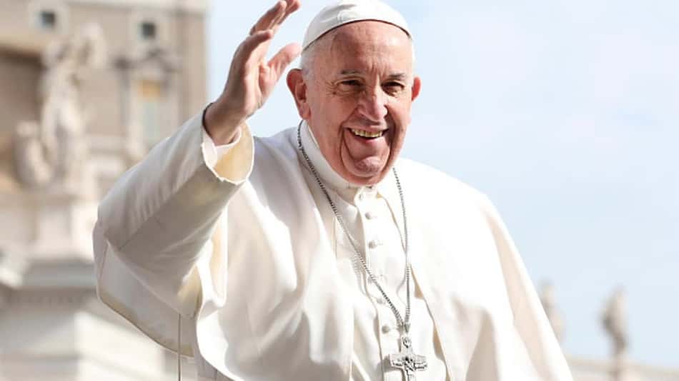 Internado, Papa Francisco comemora títulos de Argentina e Itália, e consola derrotados: 'Lutando sem desistir'
