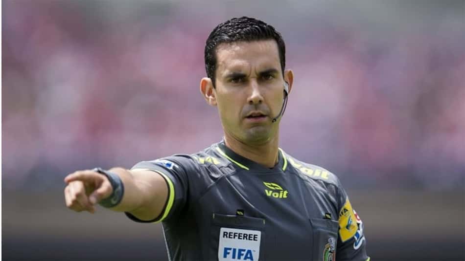 César Ramos - Árbitro mexicano