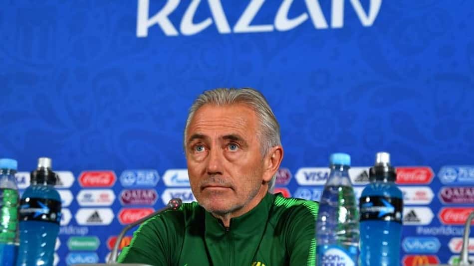 Técnico holandês brinca com chance da Austrália surpreender a França