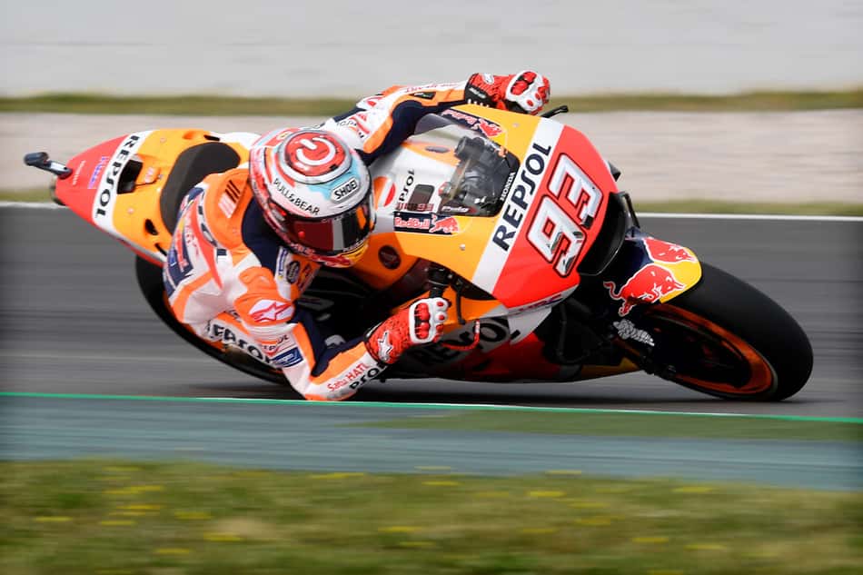 MotoGP em Aragão: vitória espetacular de Marquez sobre Dovizioso, Lorenzo cai