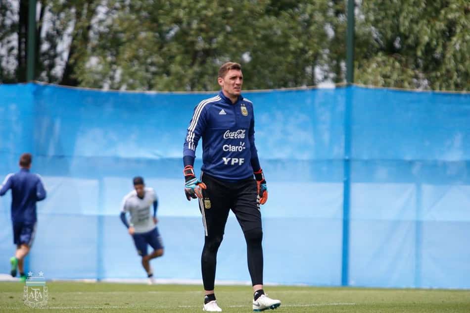 Estreante na Argentina, Armani se vê pronto e apoia Caballero