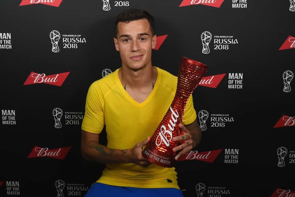Autor de um golaço, Philippe Coutinho foi escolhido o melhor jogador em campo na estreia do Brasil no Mundial