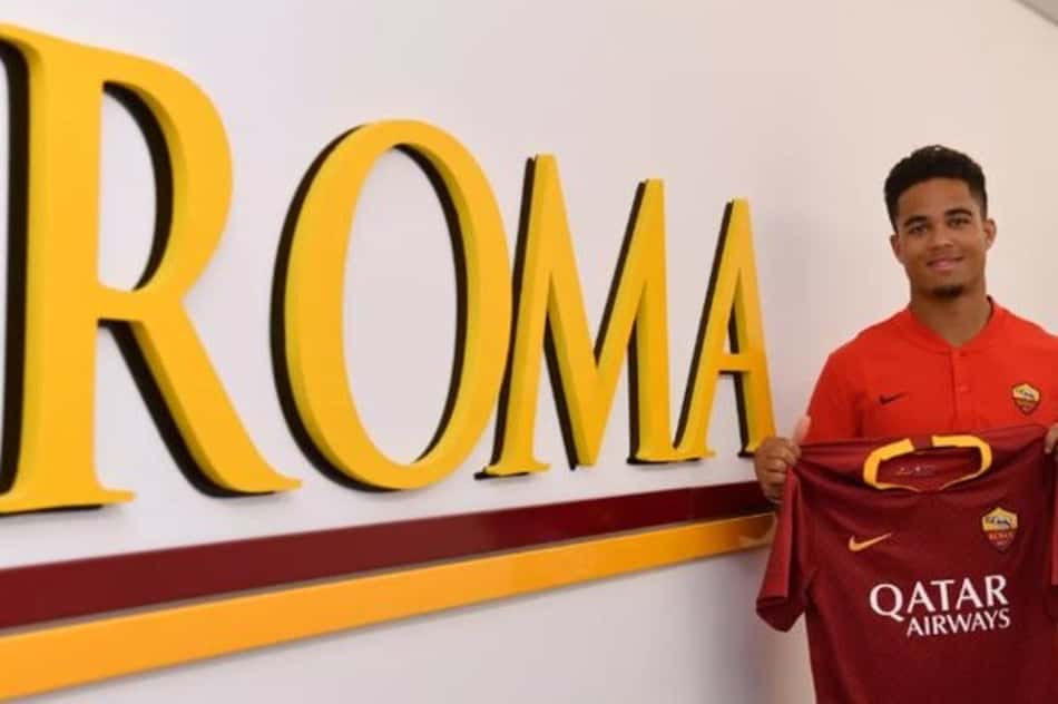 Roma anuncia a contratação do jovem Justin Kluivert