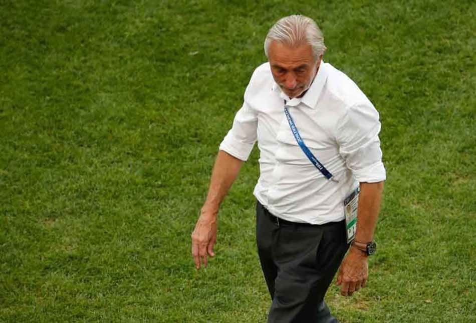 Técnico vê Austrália melhor e lamenta chances perdidas no ataque