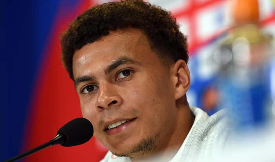 Com 'fome de bola', Dele Alli lamenta lesão na estreia e elogia a Colômbia
