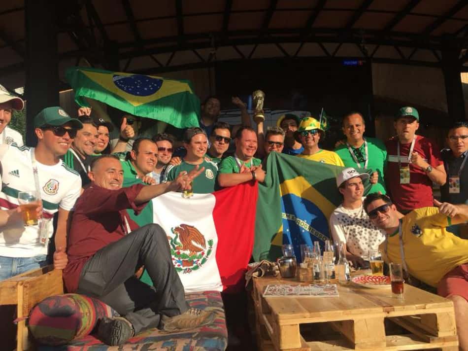 'América latina, menos Argentina!' Brasileiros e mexicanos se unem em Samara para secar hermanos