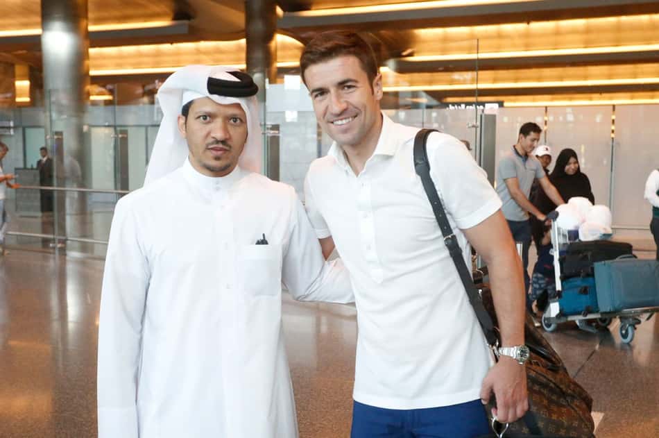 Gabi desembarca no Qatar para fechar com o time de Xavi