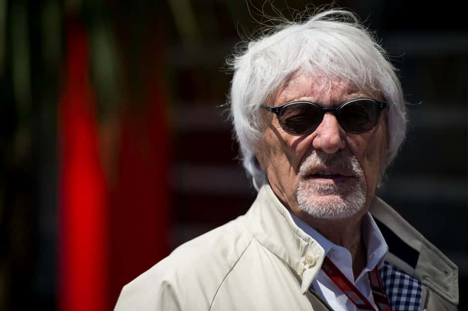 Ecclestone faz críticas à FIA pelo caso dos motores da Ferrari de 2019