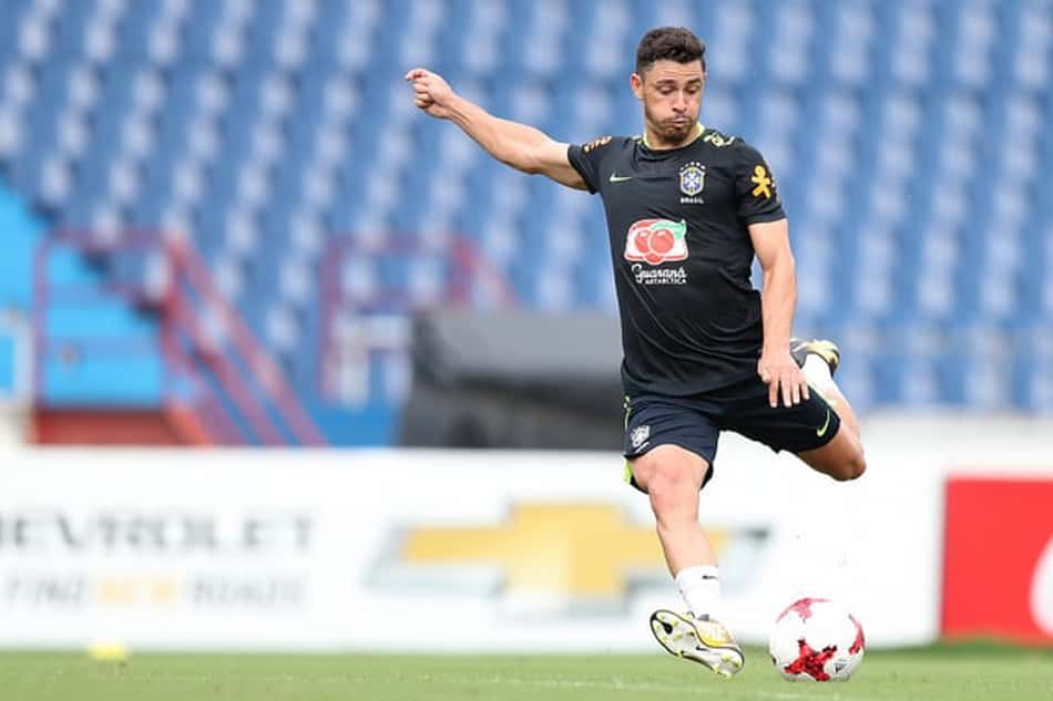 Giuliano está livre no mercado após rescindir com equipe turca