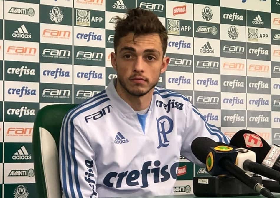 Hyoran vê 'jogo diferente' contra Grêmio e mira vantagem na tabela