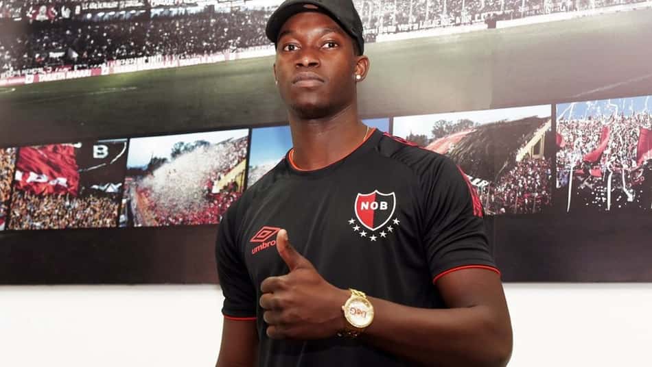 Newell's Old Boys contrata terceiro jogador africano de sua história