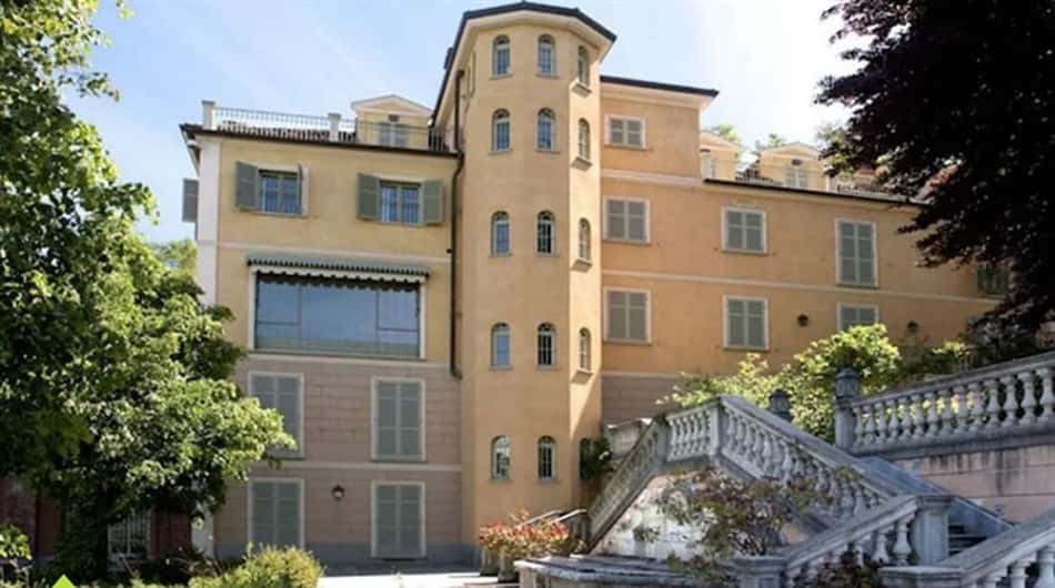 Conheça a mansão de 1.000m² que Cristiano Ronaldo vai morar na Itália