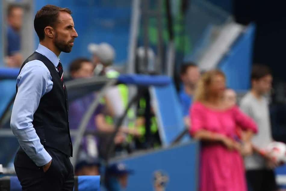 Southgate admite que ingleses tem que melhorar, mas se diz orgulhoso