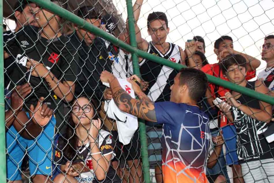 Vasco encerra preparação em Brasília e Ramon projeta duelo