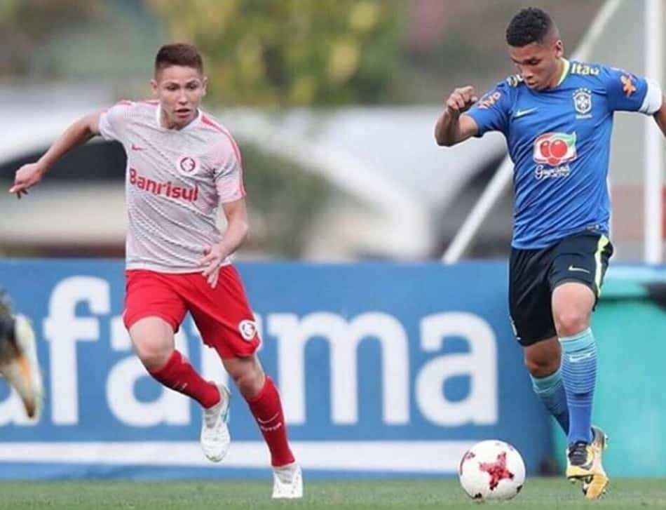 Blog do Garone: Com nome de craques alemães, meia é o novo reforço do Vasco para o sub-20