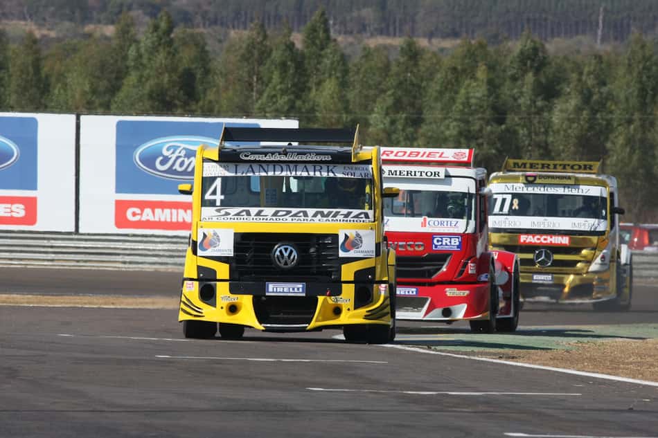 Copa Truck e Mercedes-Benz Challenge levam mais de 50 máquinas para a Grande Final