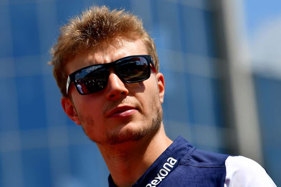 Sirotkin não está "muito irritado" com Hamilton após incidente na qualificação