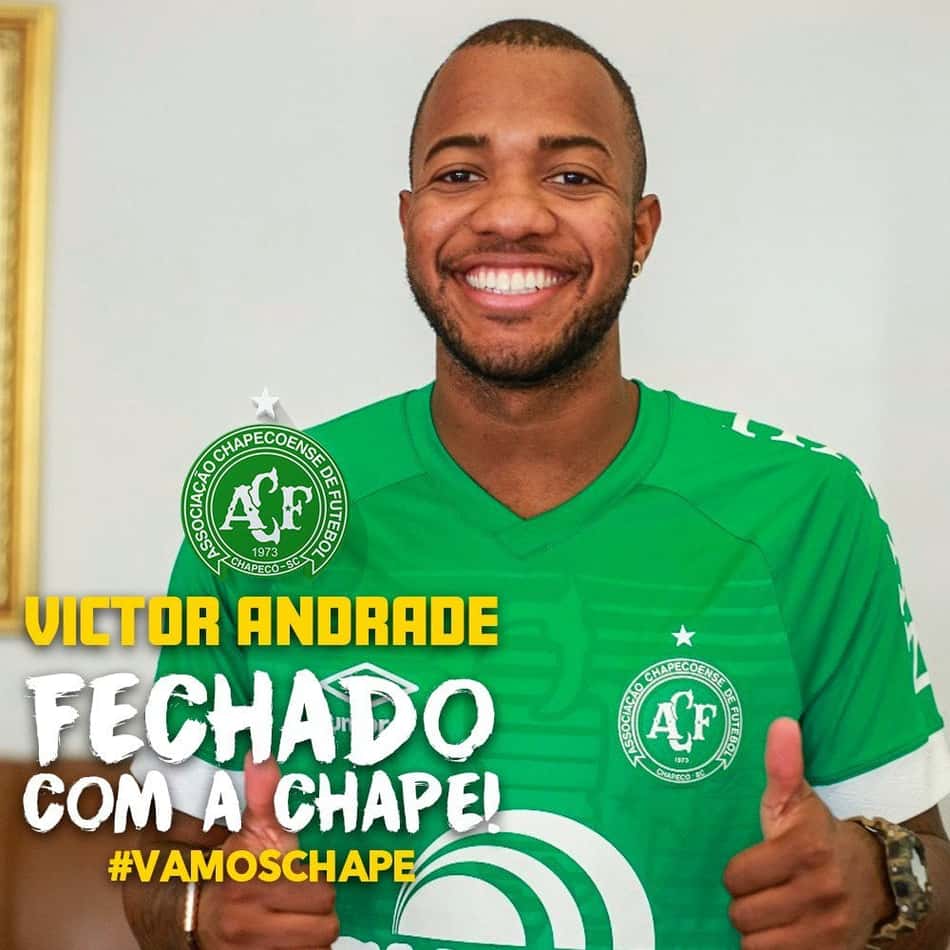 Chapecoense anuncia contratação do atacante Victor Andrade