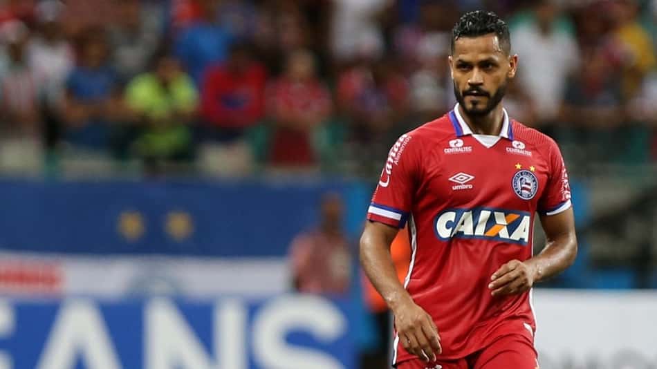 Volante vê crescimento do Bahia e projeta decisões pela equipe