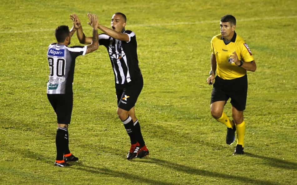 "Foi a nossa melhor partida no Brasileirão", afirma atacante do Ceará