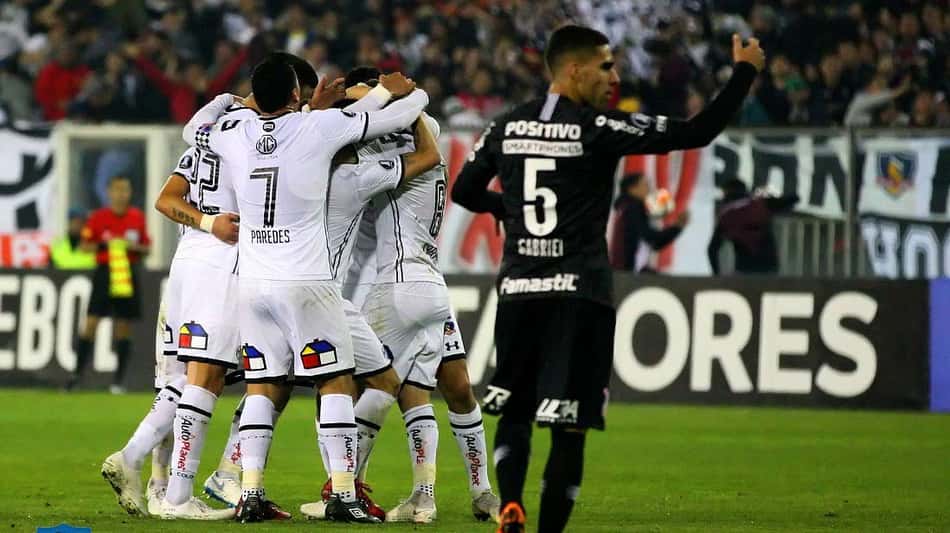 Corinthians perde Gabriel, mas deve ter Ralf para a volta contra Colo-Colo