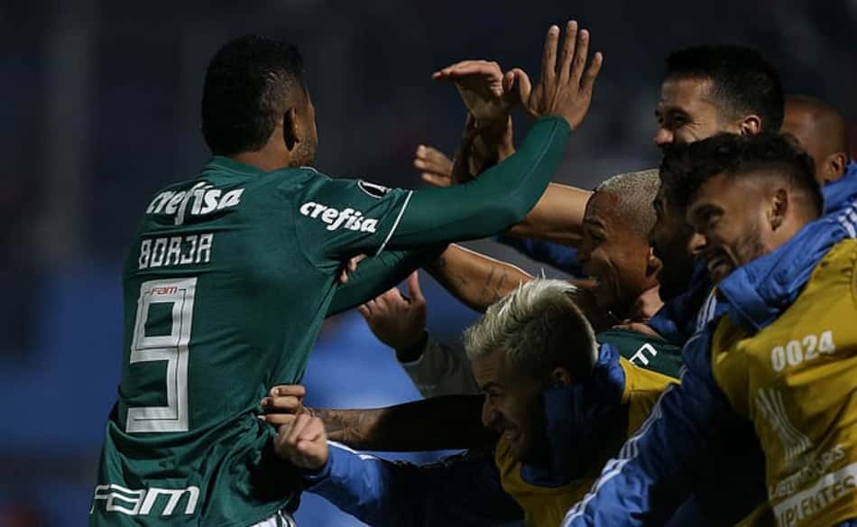Defesa segura e um '9' que decide: como o Palmeiras dominou o Cerro