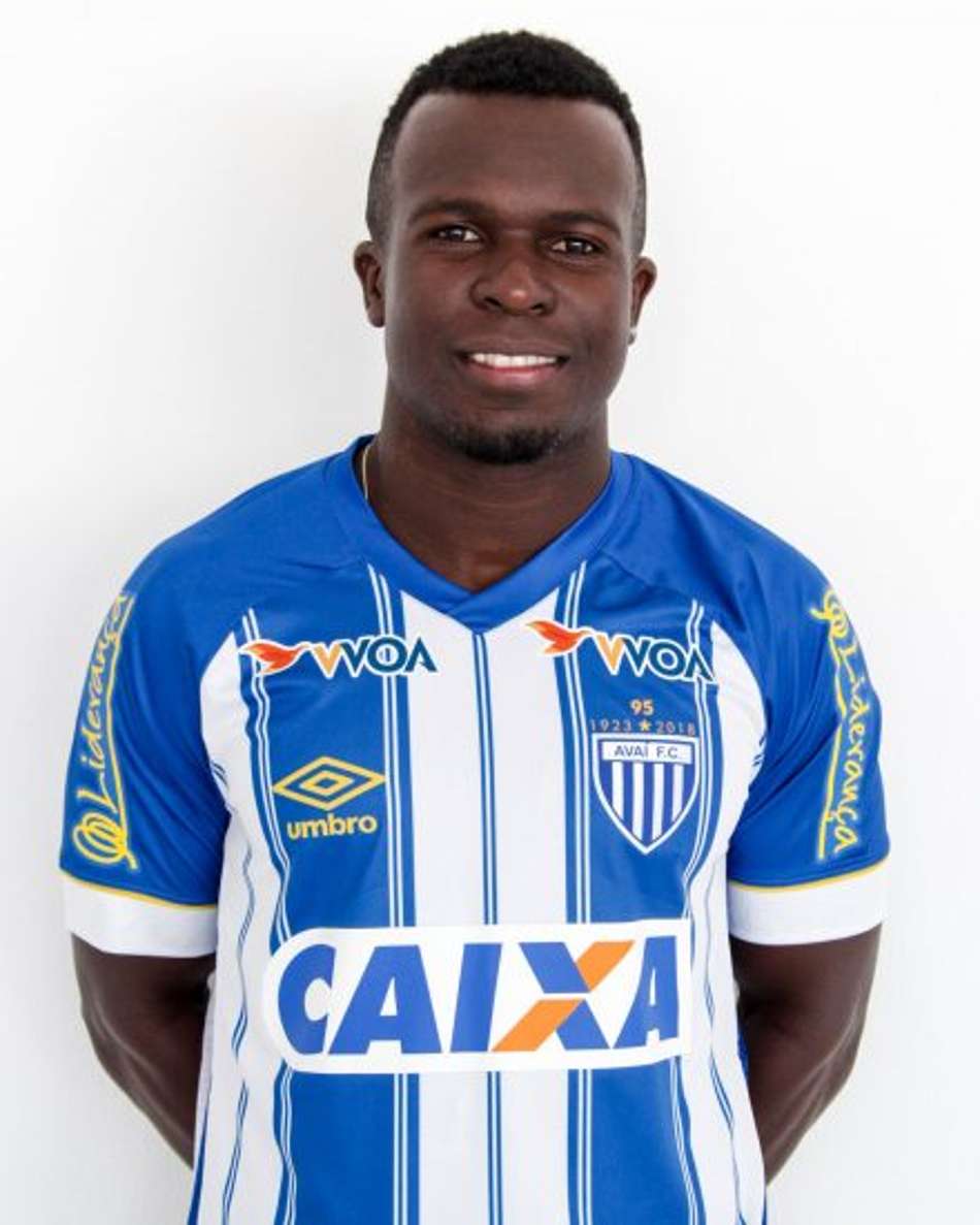 Avaí oficializa Jones Carioca como novo reforço até o fim da temporada