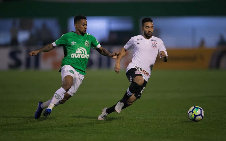 Sem tumulto, VAR é utilizado pela primeira vez na Arena Condá