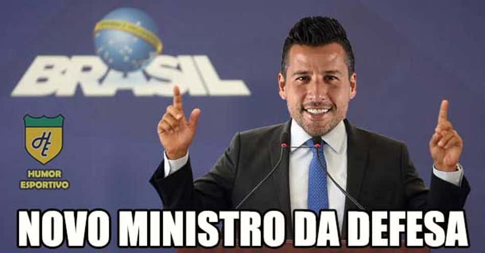 Memes exaltam Fábio após três pênaltis defendidos contra o Santos