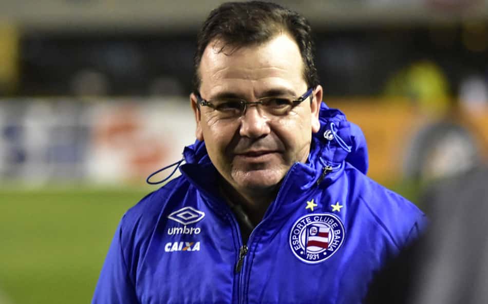 Enderson analisa desempenho do Bahia e 'malandragem' de Dudu no gol