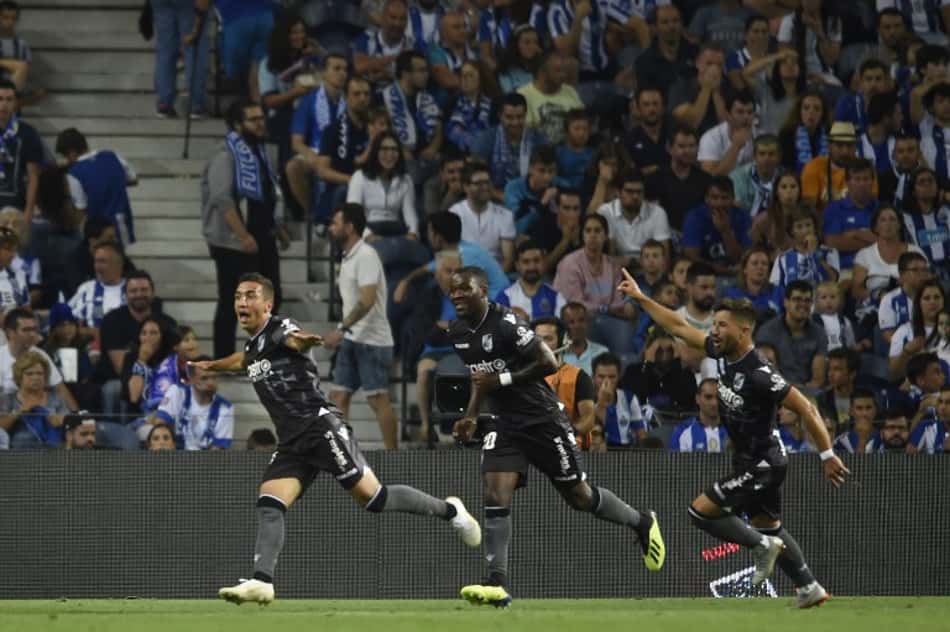 Porto vacila e cede a virada ao Vitoria de Guimarães dentro de casa