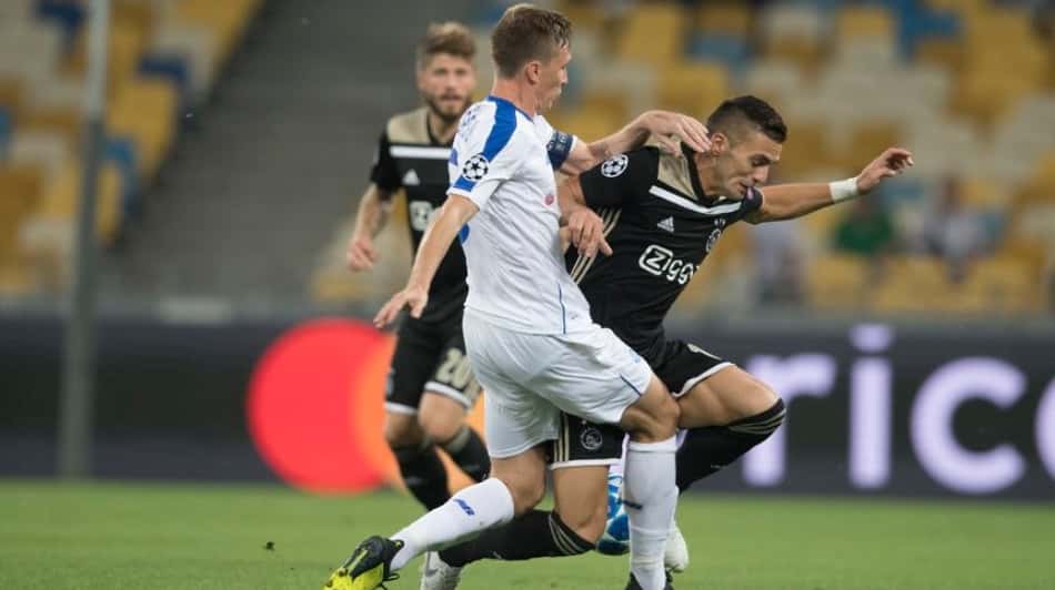 Ajax para Dínamo de Kiev e fica com vaga na Champions; veja resultados