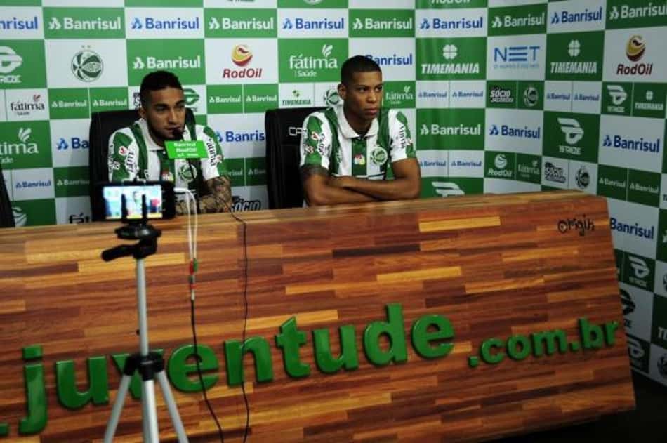 Em apresentação, Rafinha se diz 100% fisicamente e Hygor assume responsabilidade no Juventude