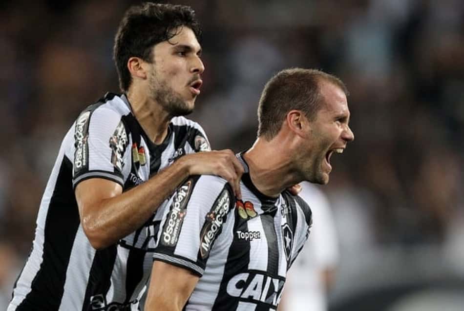 Sem Rabello, Botafogo deixa de ter dupla de zaga mais artilheira do país