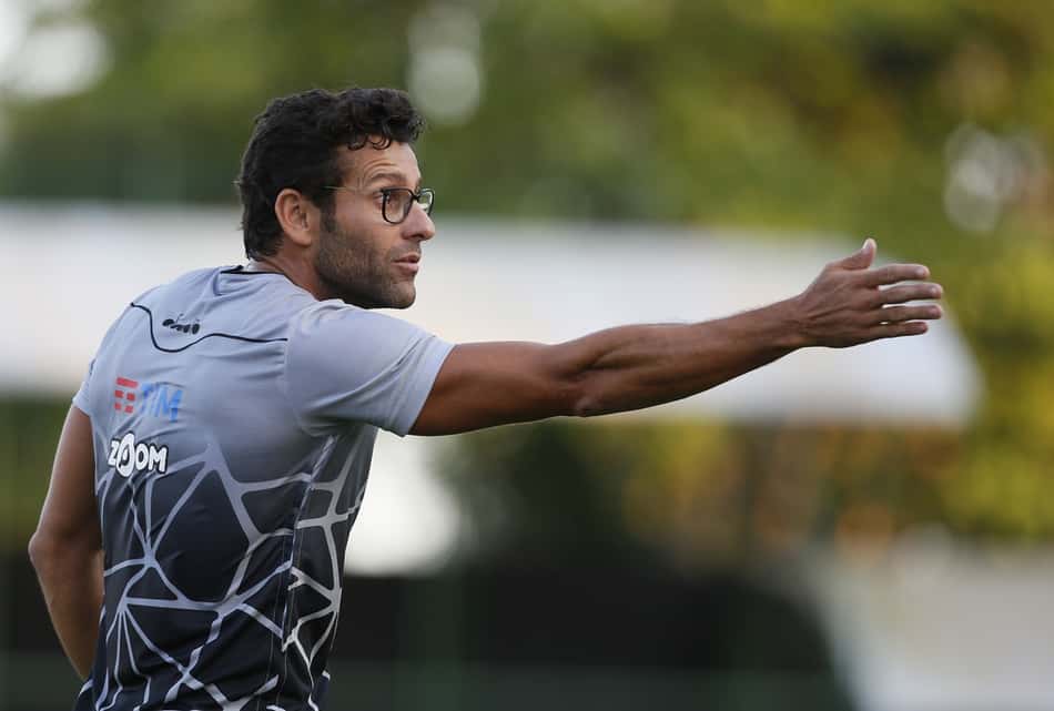 Vasco faz último treino e Valentim garante concentração para 'decisão'