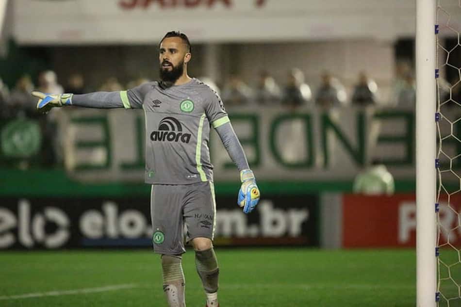 Partiu! Jandrei viaja à Itália para assinar contrato com o Genoa