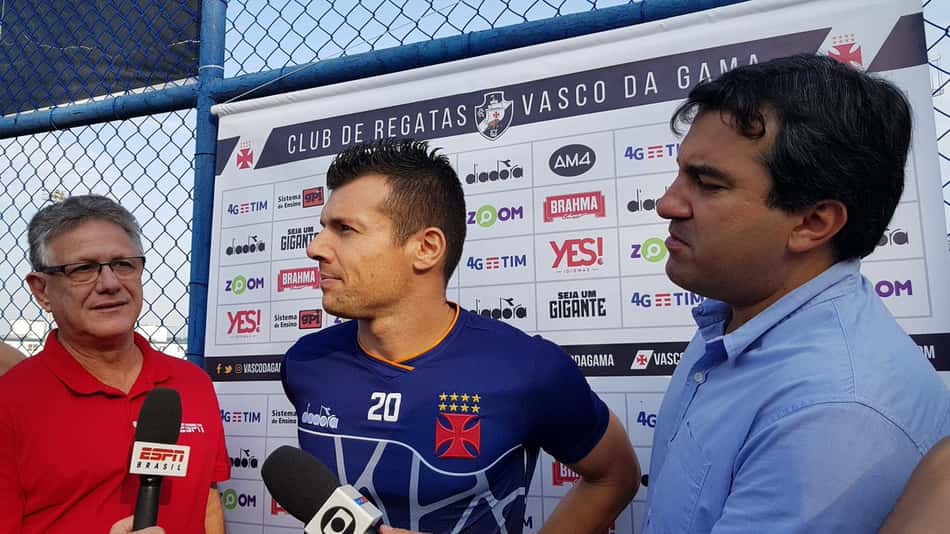 Wagner critica escolha da diretoria do Vasco para jogo no Maracanã