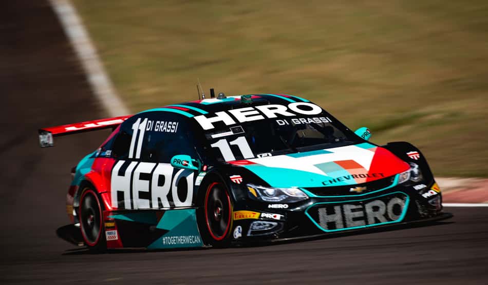 Di Grassi larga na 1ª fila em Cascavel e busca "tríplice coroa"