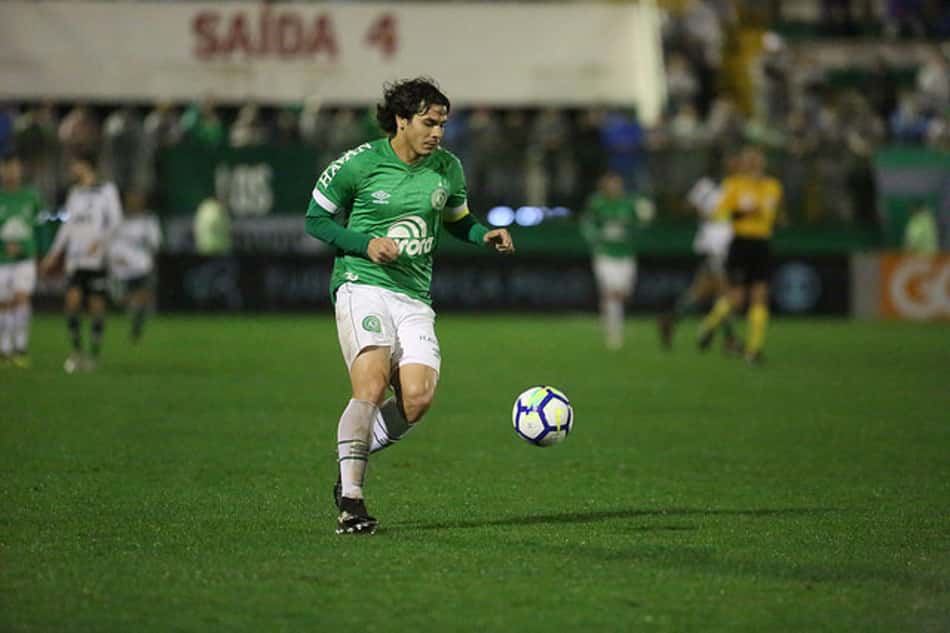 Nery fala sobre momento da Chape e acredita em série de bons resultados