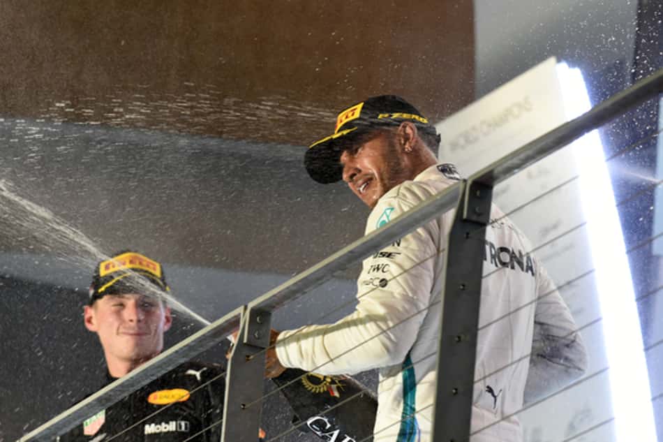 Hamilton: "Eu estou exausto! Essa foi uma corrida difícil"