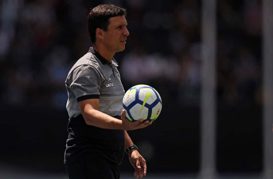 Contra a degola, em casa, mas diante do líder: empate é bom para o Botafogo? Zé Ricardo responde