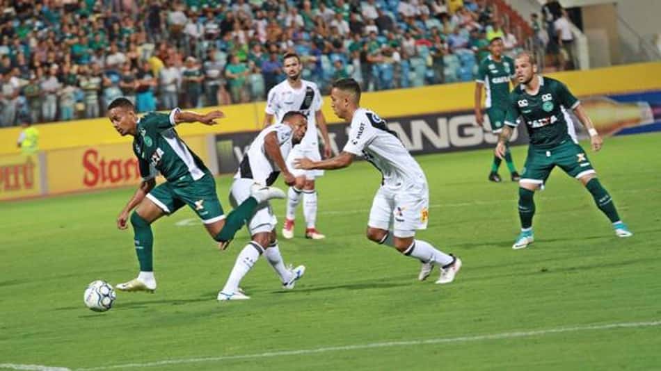 Goiás leva susto, empata no fim com a Ponte e deixa liderança escapar