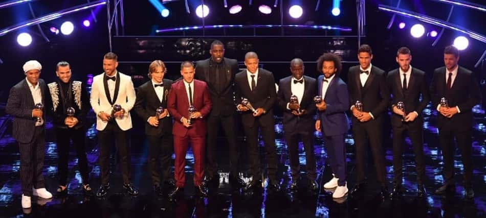 Seleção de 2018 da Fifa contou com a seguinte escalação: De Gea; Daniel Alves, Varane, Sergio Ramos e Marcelo; Kanté, Modric e Hazard; Messi, Cristiano Ronaldo e Mbappé