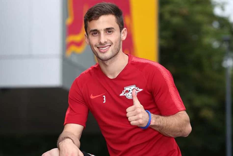Alvo para a defesa: Botafogo analisa Marcelo Saracchi, lateral ex-Leipzig