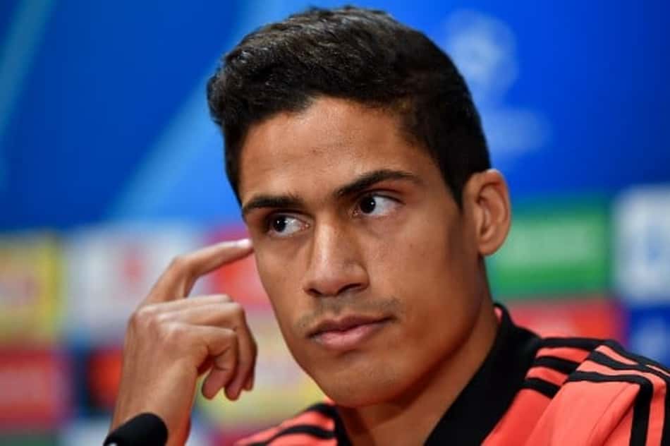Manchester United faz primeira proposta por Varane, mas Real Madrid quer valor maior