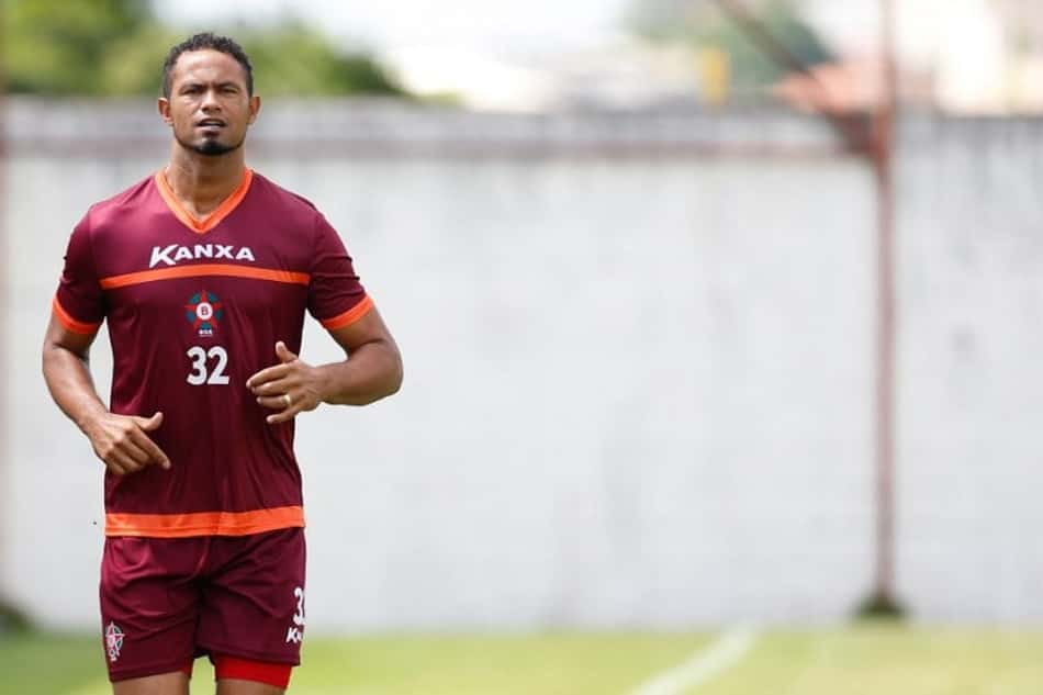 O goleiro Bruno é o caso mais grave envolvendo acusação e esporte. Em 2010, quando atuava pelo Flamengo, ele participou do planejamento da morte da modelo Eliza Samúdio, então grávida de seu filho. O jogador foi condenado a 22 anos de prisão